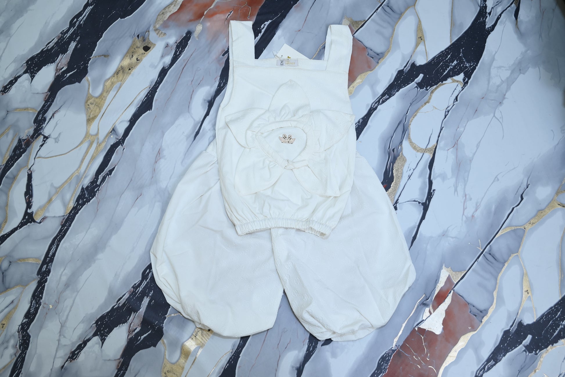 2019-Chic & Cozy Baby Suit