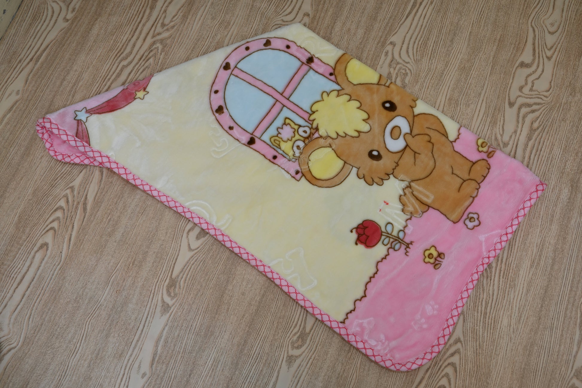 4277-Luxurious Velvet Baby Blanket