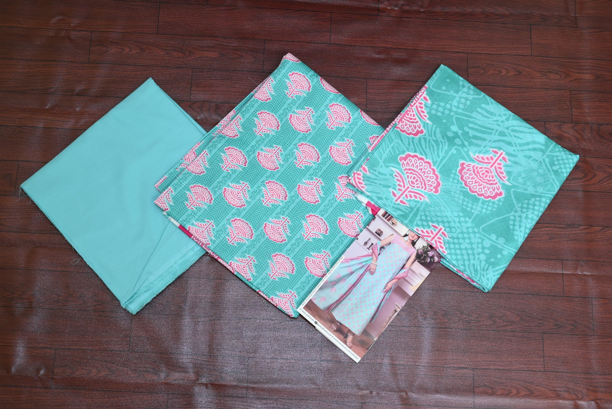 5501- 3-Piece Unstitched Printed Cambric Suit – Shirt, Premium Dupatta & Plain Trouser