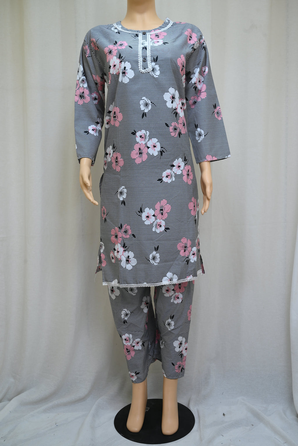 1028-Women’s Cotton Printed 2-Piece Set – Long Sleeve Shirt & Printed Trouser
