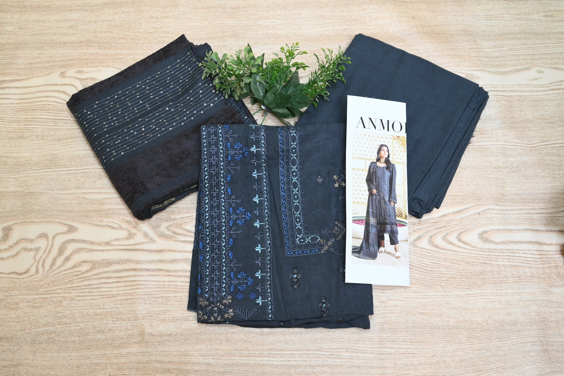 5508- 3-Piece Unstitched Peach Wool Suit – Embroidered Shirt, Velvet Dupatta & Plain Trouser