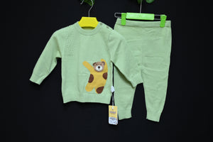 4837-Baba Wool Winter Set – 2-Piece with Toy-Attached Top | Western Design