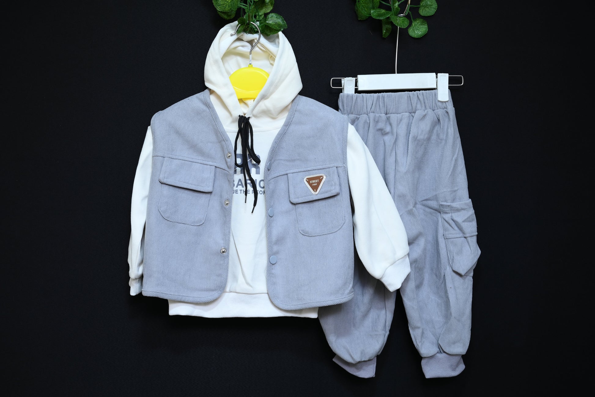 4724-Adorable Baba 3-Piece Winter Set – Hoodie Neck Printed Shirt | Stylish & Warm Western Look