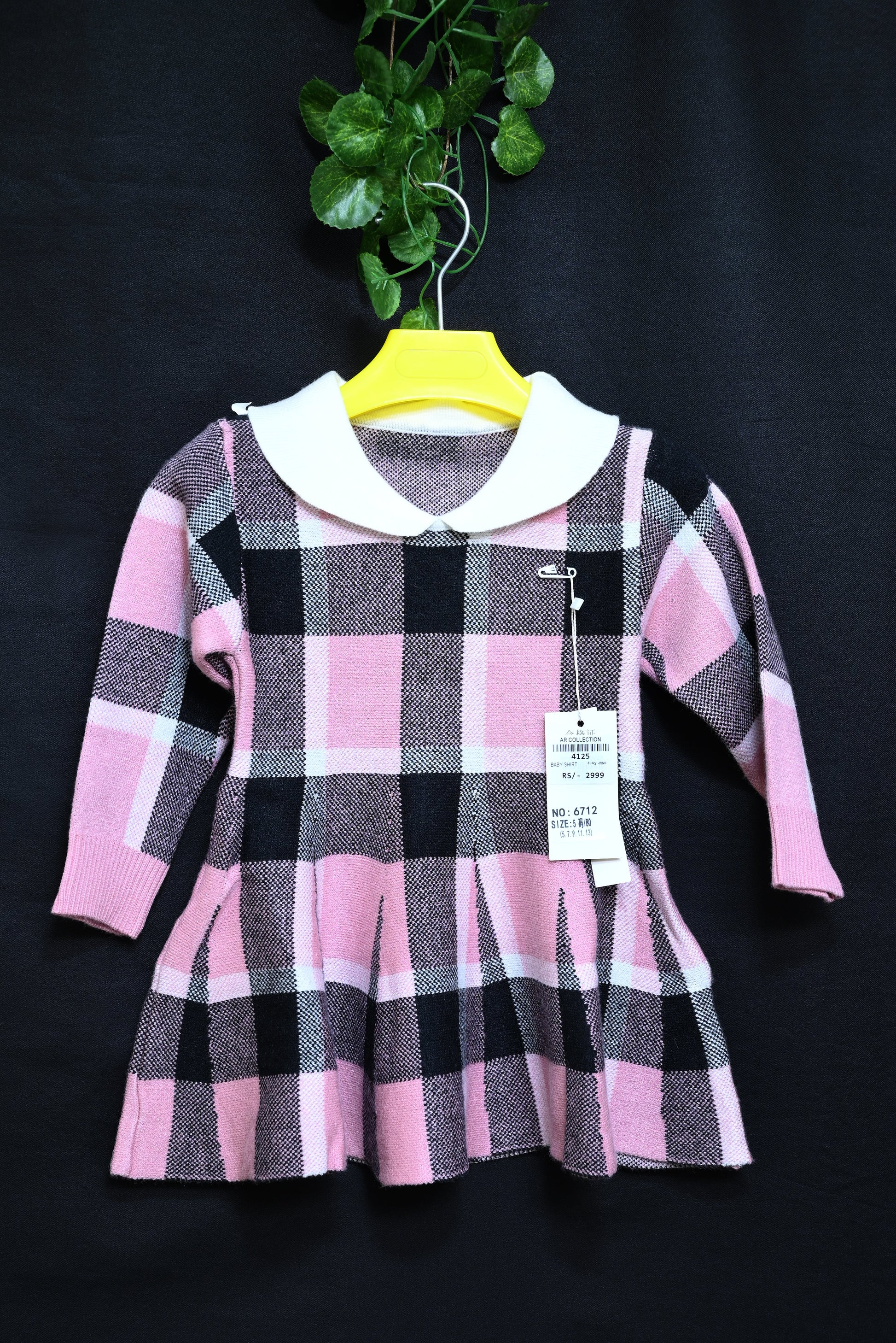 4125-Stylish Baby Winter Frock – Imported Wool with Collar Neck | Western Wool Design