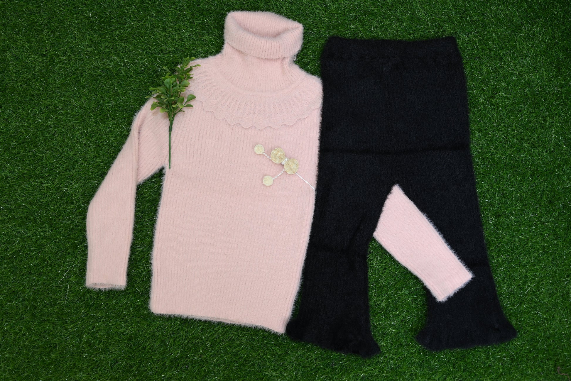 4202-Premium Winter Imported Wool Shirt & Trouser Set (S, M, L)