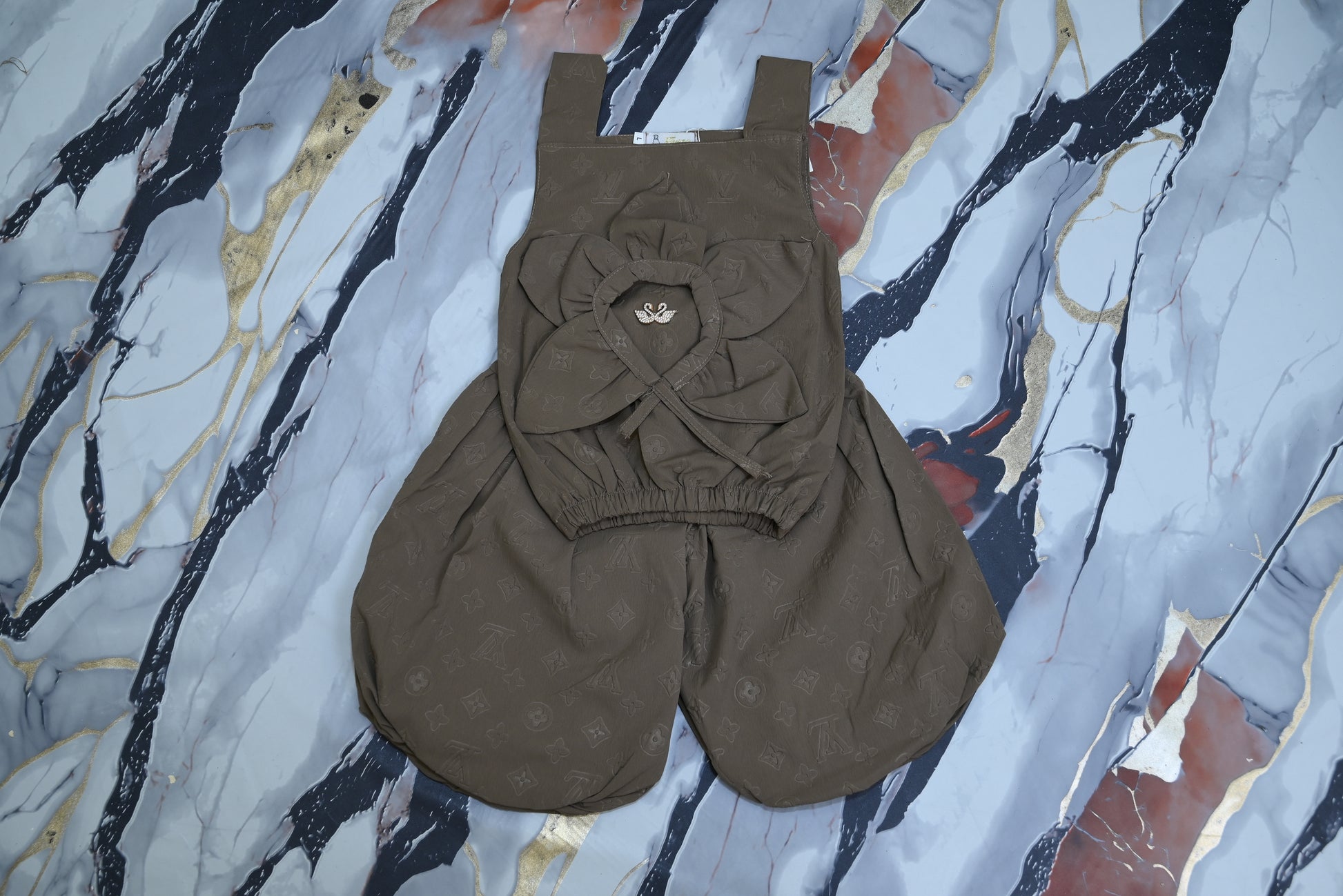 2019-Chic & Cozy Baby Suit