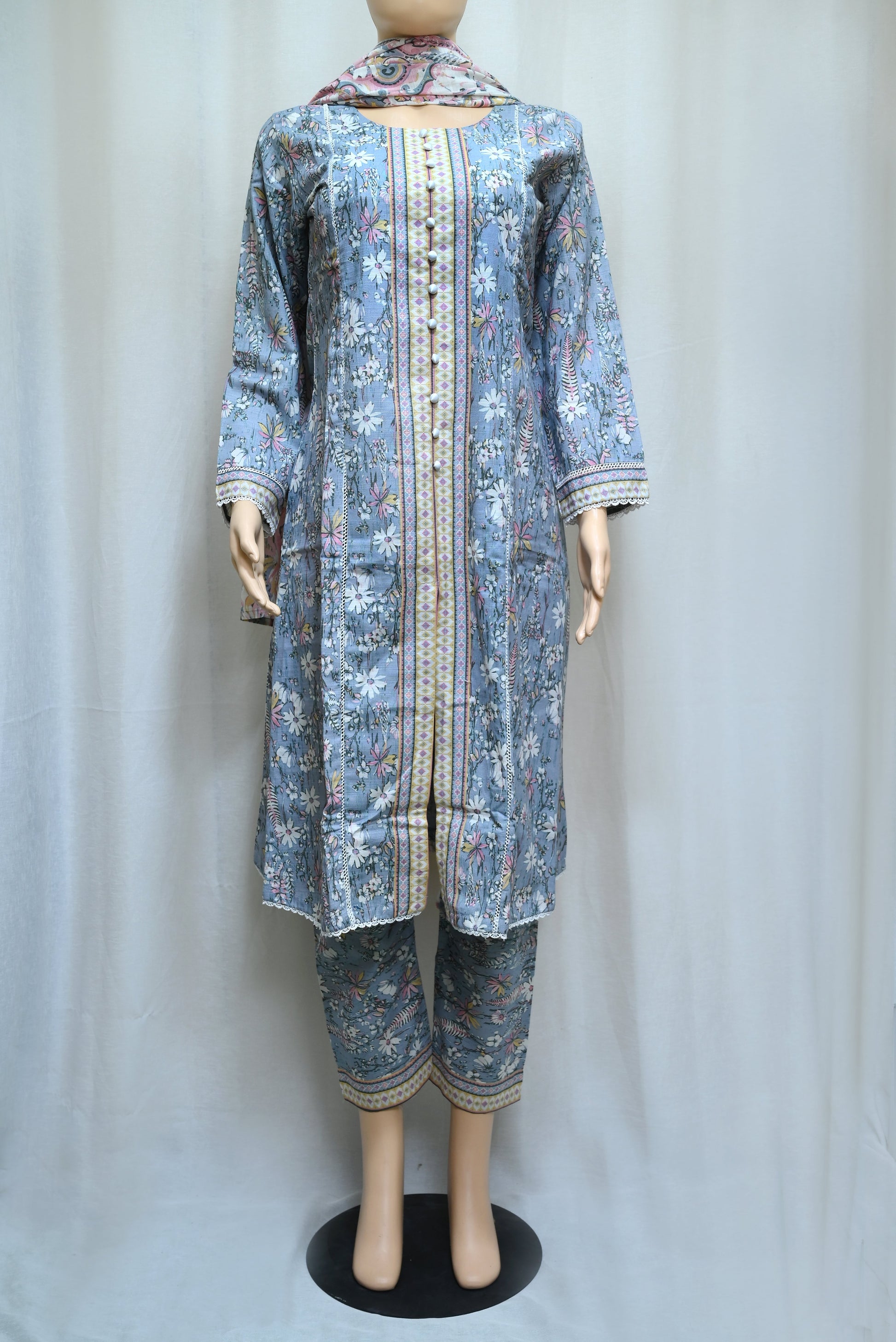 5066-3 Piece Khaddar Frock Style Suit – Elegant Winter Ensemble for Women | Premium Printed Khaddar