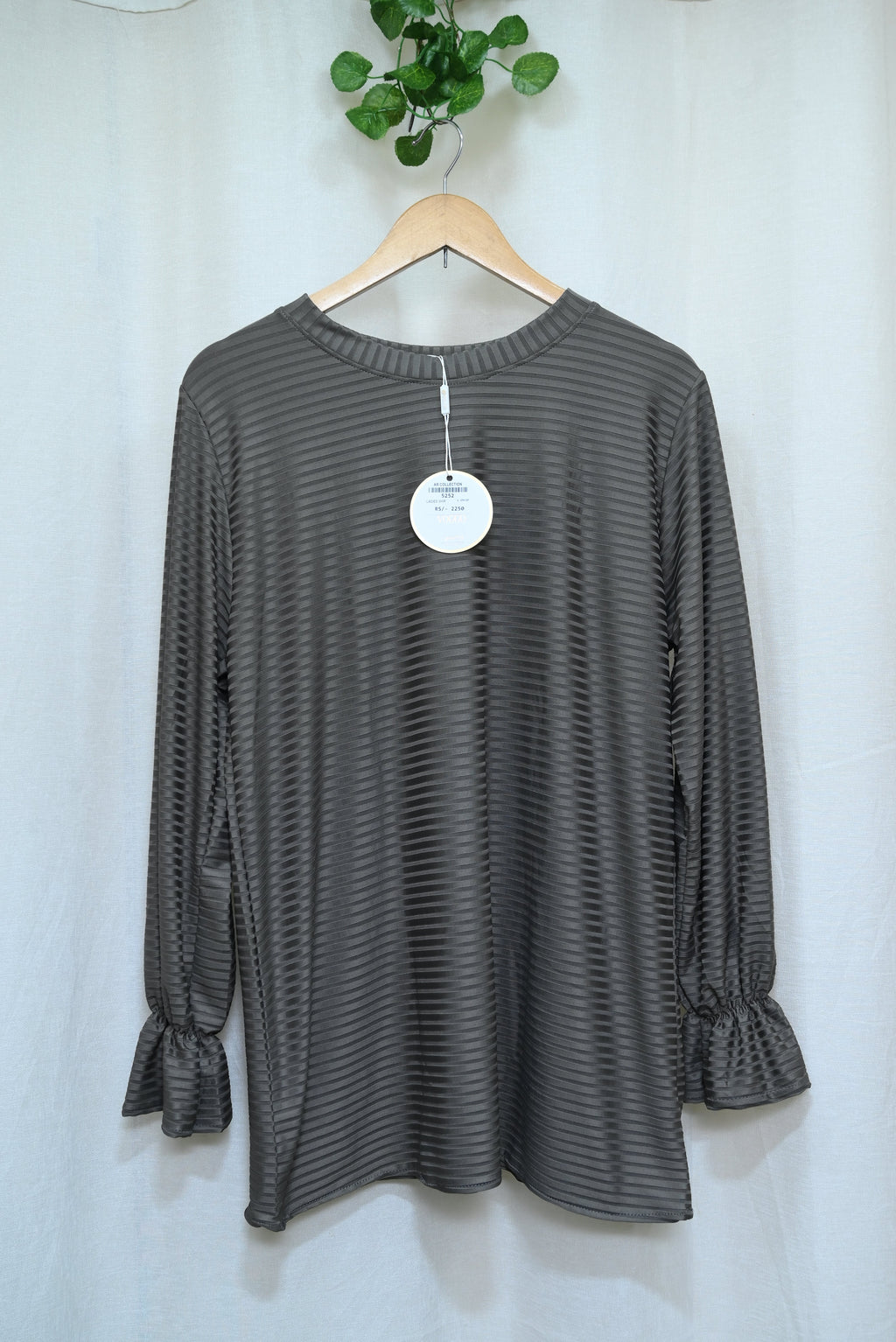 5252-Ladies Western Style Shirts – Trendy Cowgirl Tops with Classic Western Detailing