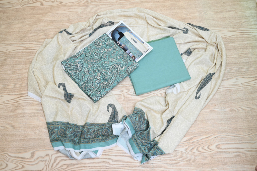 5510-3-Piece Unstitched Silk Touch Khaddar Suit – Printed Shirt, Wool Shawl & Trouser