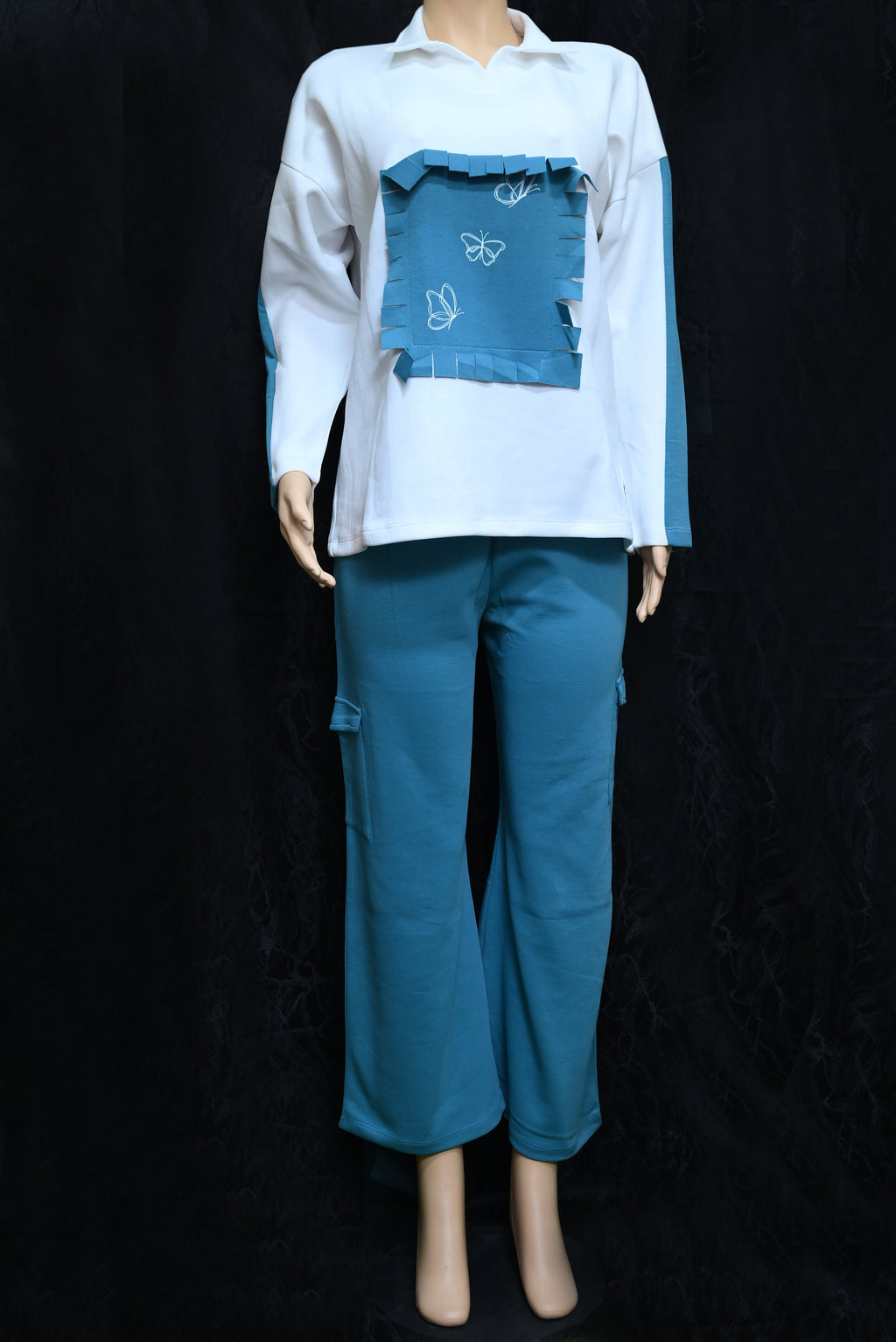 5228-Ladies Square Set Tracksuit – Stylish Two-Piece Set for Everyday Comfort